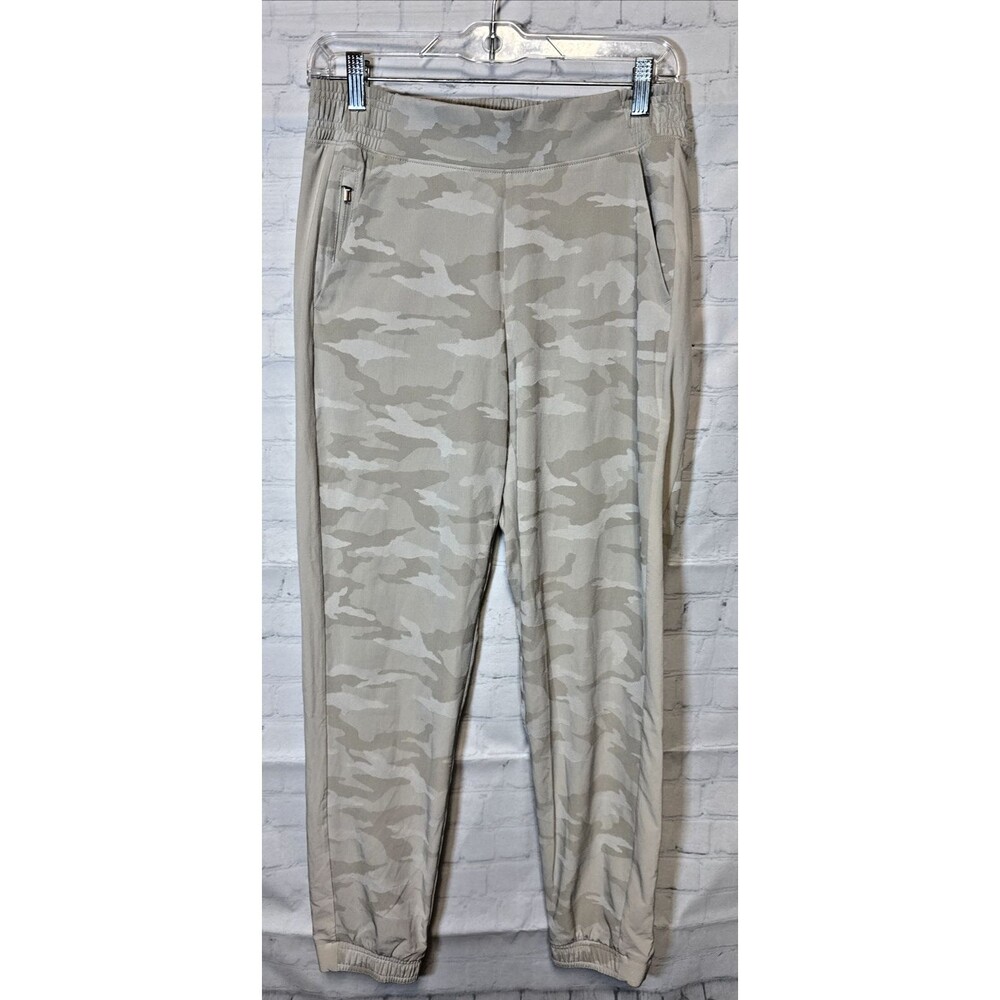 Athleta Brooklyn Camo  Jogger Pants Leggings Womens size 4